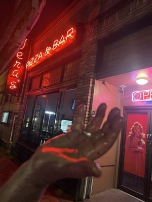 Vera's Pizza and Bar by null