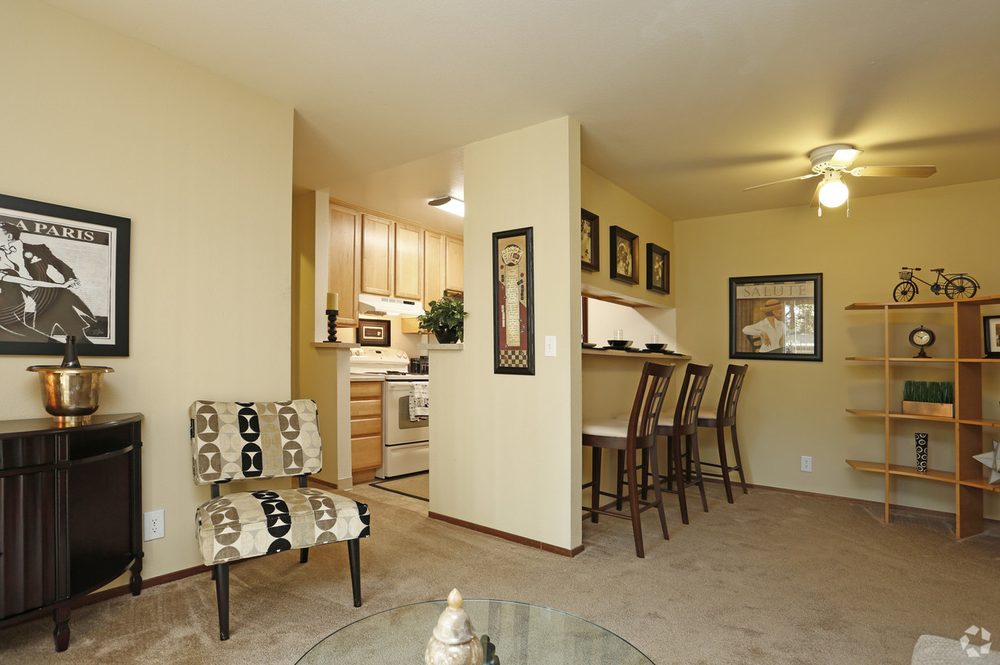 DURHAM GREENS APARTMENTS Updated August 2024 62 Photos & 47 Reviews