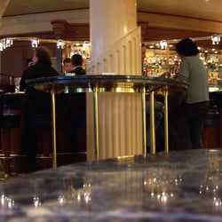 Savoy Bar en Ville - Ob er wohl kommt, der Hemingway?