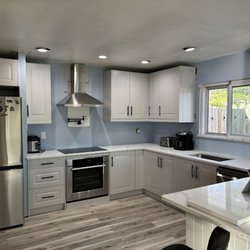 Creative Stone & Cabinets