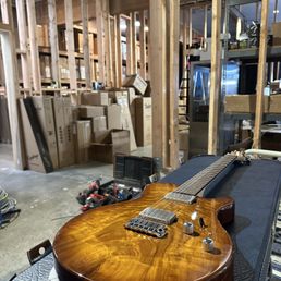 ギター TRUETONE 1960's Truetone Rockstar Electric Guitar - Short Scale