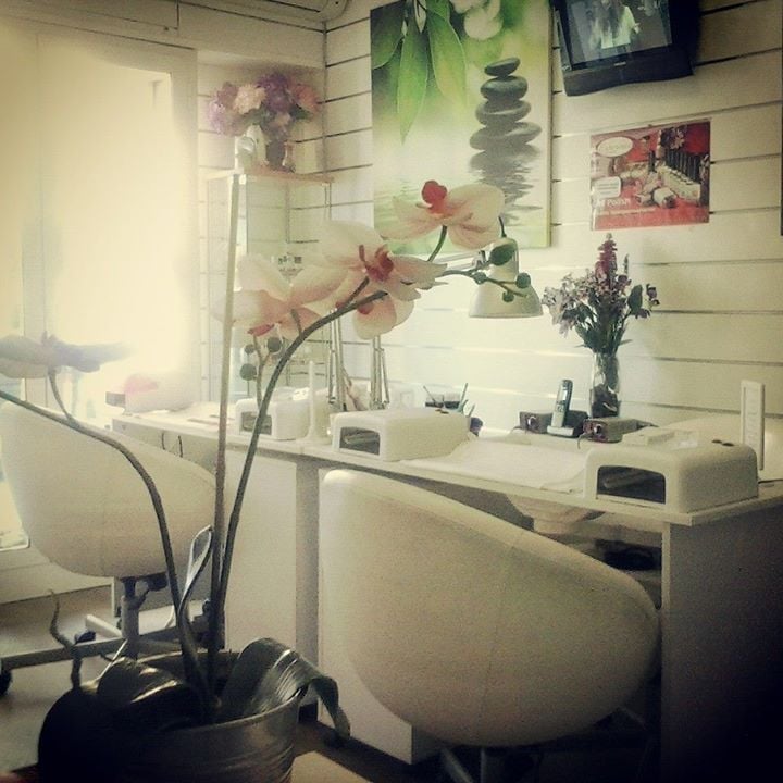 GAIA NAILS & BEAUTY Via Cipro 39, Roma, Italy Nail Salons Phone