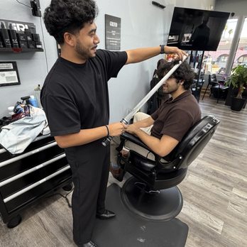 The Premium Barbershop - Barbers Near Me - Lompoc, California