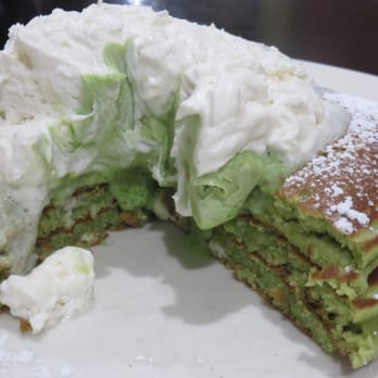 Bea Bea's - Green Tea Monster $11.50 3/2016 - Coffee & Tea Near Me - Burbank, California