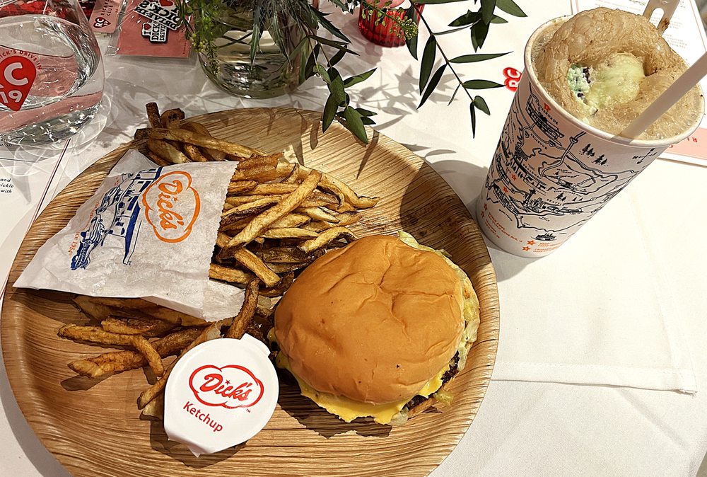 Dick's Drive-In gift card