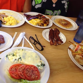 The Serving Spoon - Breakfast & Brunch Near Me - Inglewood, California The Serving Spoon - Breakfast & Brunch Near Me - Inglewood, California