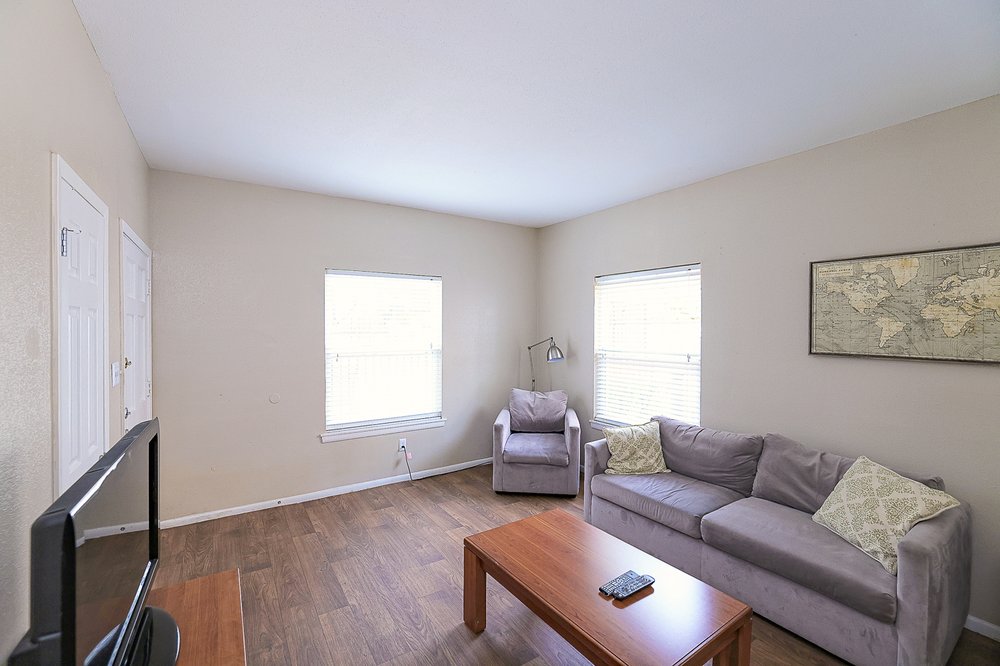 THE COLONY UPTOWN APARTMENTS 14 Photos 8425 Ahern Dr, San Antonio