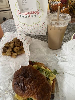 Courageous ELMHURST by null