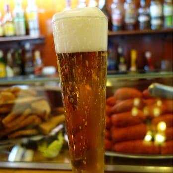 El Vaso de Oro - Isn't it glorious? They don't call themselves Vaso de Oro for nothing. - Tapas Bars Near Me - Barcelona, B