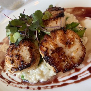 GRANA BYOB - Scallops with crab risotto - Salad Near Me - Cape May, New Jersey