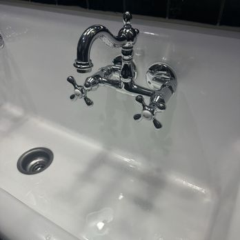 The Hub - Beautiful faucet. They have great attention to detail to create a supported dining experience. - Breakfast & Brunch Near Me - Heber City, Utah The Hub - Beautiful faucet. They have great attention to detail to create a supported dining experience. - Breakfast & Brunch Near Me - Heber City, Utah