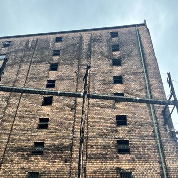 Buffalo Trace Distillery - Distilleries Near Me - Frankfort, Kentucky