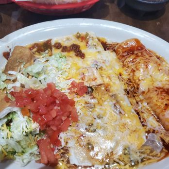 Los Dos Potrillos - Lunch combo with beef taco, cheese enchilada & bean burrito. - Mexican Near Me - Parker, Colorado Los Dos Potrillos - Lunch combo with beef taco, cheese enchilada & bean burrito. - Mexican Near Me - Parker, Colorado