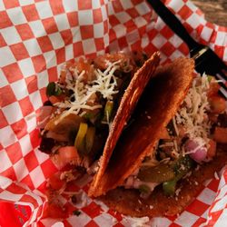 Victor's Mexican Grill - Chicken and steak keto tacos
