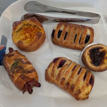 Tous Les Jours - Elote Danish, sweet frank roll, cream cheese Danish and egg tart. - Bakeries Near Me - Plain City, Ohio Tous Les Jours - Elote Danish, sweet frank roll, cream cheese Danish and egg tart. - Bakeries Near Me - Plain City, Ohio