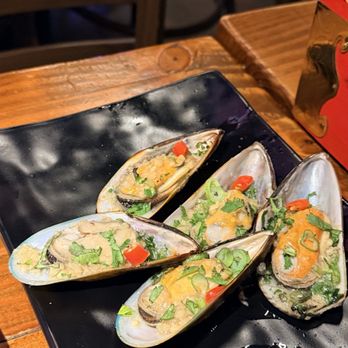 Gao's BBQ & Crab - Garlic Mussel 烤蒜蓉青口 - Chinese Near Me - Flushing, New York