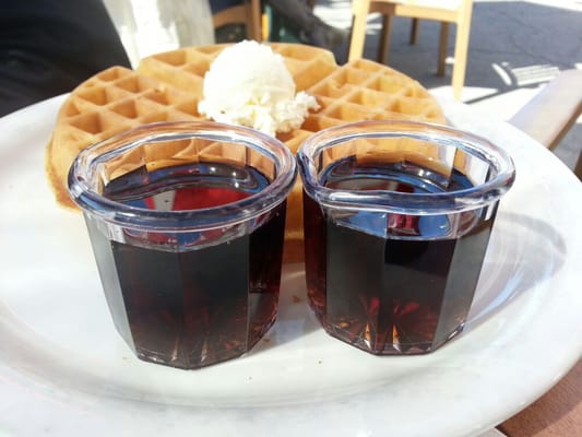 Sandy's Country Junction by null