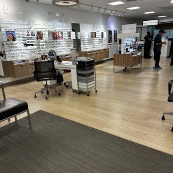 LensCrafters - Eyewear & Opticians Near Me - Daytona Beach, Florida LensCrafters - Eyewear & Opticians Near Me - Daytona Beach, Florida
