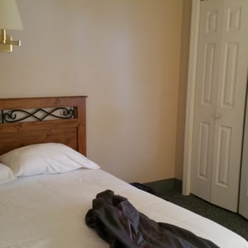 Misty Harbor Resort Hotel - A separate, private, bedroom... - Hotels Near Me - Gilford, New Hampshire