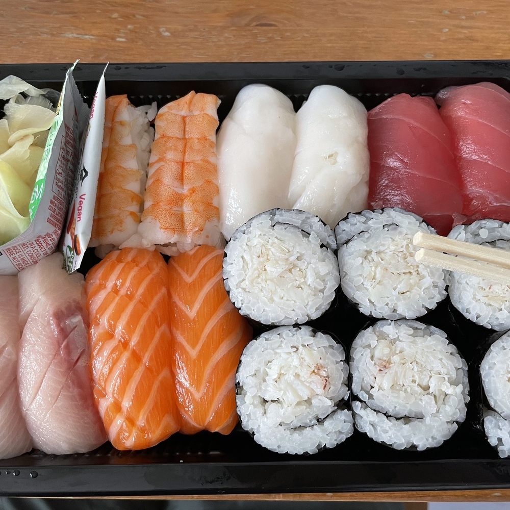 Fish King - aki special - Seafood Markets Near Me - Glendale, California