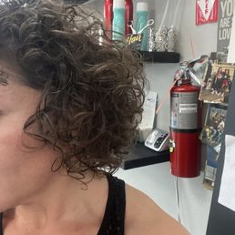 Curly hair expert