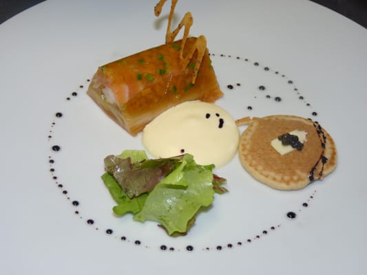Restaurant L'Embellie (à 7 km de Cluny, En Bourgogne) by null