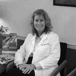 Henderson Podiatry - Dr. Marilyn C. Henderson