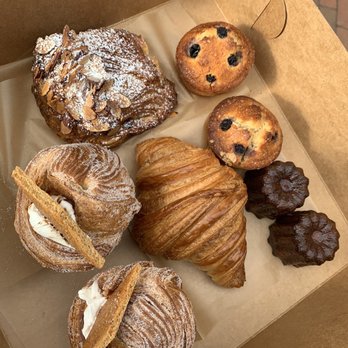 Reunion Bakery & Espresso - Goodie box! - Coffee & Tea Near Me - Staunton, Virginia Reunion Bakery & Espresso - Goodie box! - Coffee & Tea Near Me - Staunton, Virginia