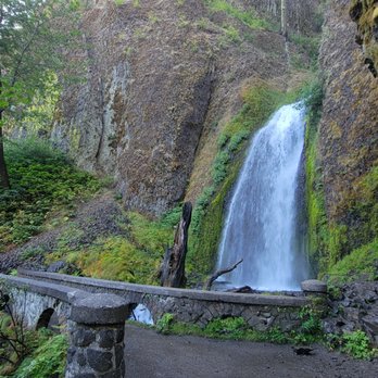 Multnomah Falls - Hiking Near Me - Bridal Veil, Oregon