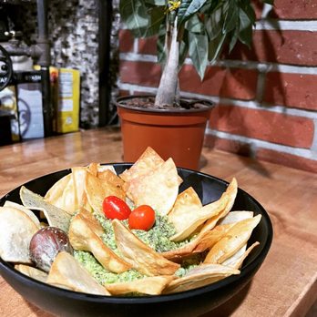 Klan Destino - Guacamole tropical - Argentine Near Me - Middle village, New York Klan Destino - Guacamole tropical - Argentine Near Me - Middle village, New York