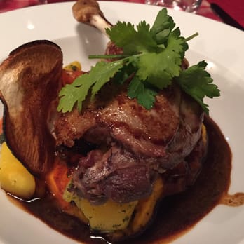 La Vignette - Poulet avec des légumes - Restaurants Near Me - Strasbourg, 67 La Vignette - Poulet avec des légumes - Restaurants Near Me - Strasbourg, 67