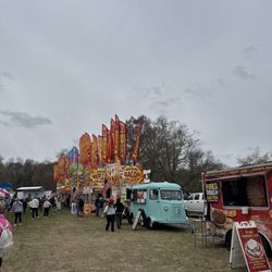 Elks Club - Glastonbury Food Truck Festival