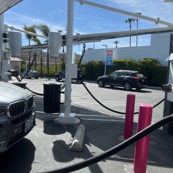 LUV Car Wash - Always busy and always great service. - Car Wash Near Me - Thousand Oaks, California