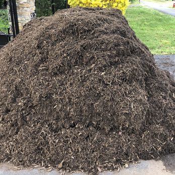 Saunders Landscape Supply - Actual delivered item. Big chunks, even though it supposed to be double shredded and trash inside. - Nurseries & Gardening Near Me - Chantilly, Virginia Saunders Landscape Supply - Actual delivered item. Big chunks, even though it supposed to be double shredded and trash inside. - Nurseries & Gardening Near Me - Chantilly, Virginia