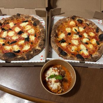 Stellina Pizzeria - Margherita pizzas and eggplant parm! - Pizza Near Me - Tysons, Virginia Stellina Pizzeria - Margherita pizzas and eggplant parm! - Pizza Near Me - Tysons, Virginia