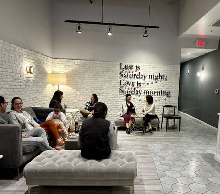 Sunday Morning Bakehouse by null