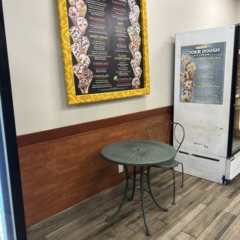 Cold Stone Creamery - Ice Cream & Frozen Yogurt Near Me - Northridge, California Cold Stone Creamery - Ice Cream & Frozen Yogurt Near Me - Northridge, California