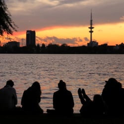 Alsterperle - Zeit für Carlsberg zum Sonnenuntergang, ..