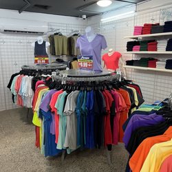 Bordados Edwin - Todo tipo de camisetas tamaño y variedad