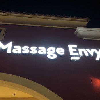 Massage Envy - Outside sign at night March 2019 - Massage Near Me - Henderson, Nevada Massage Envy - Outside sign at night March 2019 - Massage Near Me - Henderson, Nevada