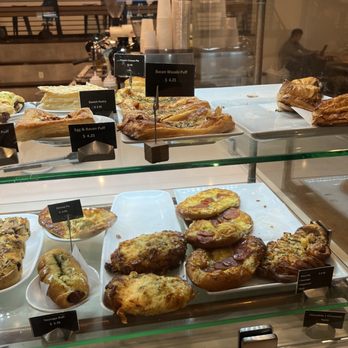 Foundation Coffee Roasters - Coffee Roasteries Near Me - Fairfax, Virginia