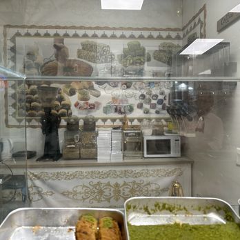 Sultan Nut House - In the back they do coffee mix with cardamom - Coffee & Tea Near Me - Plantation, Florida
