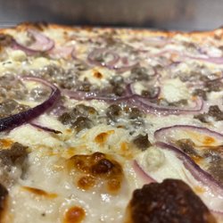 Dave & Mel's Pizzeria - Fennel Nation Army