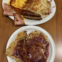 Swedish crêpes &  Little Piggy