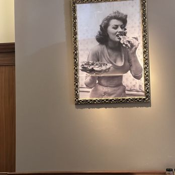 Mama Santa's - Photo inside Mama Santa's - Pizza Near Me - Cleveland, Ohio