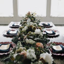 Bloomsbury Blooms - Table Piece
