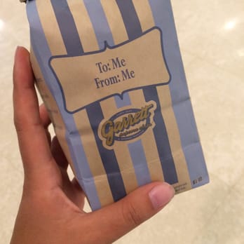 Garrett Popcorn - Not selfish (ate it all) - Specialty Food Near Me - Hong Kong, HK