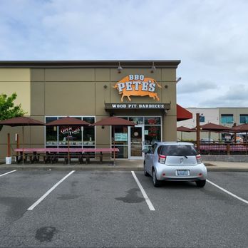 BBQ Pete's - Exterior - Barbeque Near Me - Kent, Washington BBQ Pete's - Exterior - Barbeque Near Me - Kent, Washington