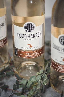 Good Harbor Vineyards by null