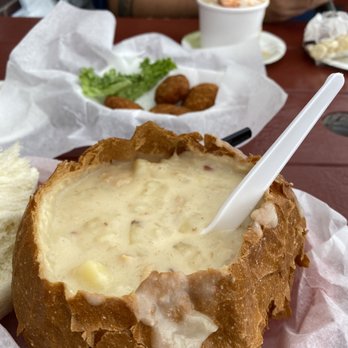 Gilbert's Chowder House - Clam Chowder in bread bowl - Seafood Near Me - Portland, Maine Gilbert's Chowder House - Clam Chowder in bread bowl - Seafood Near Me - Portland, Maine